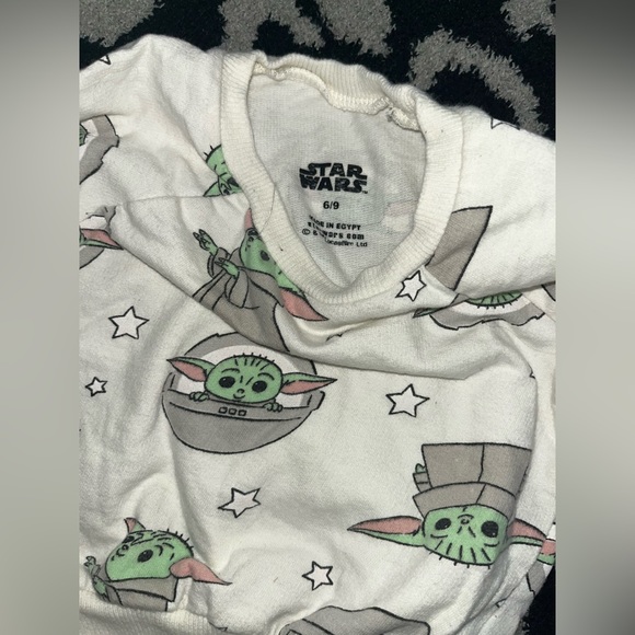 Baby Yoda Outfit - Picture 2 of 4